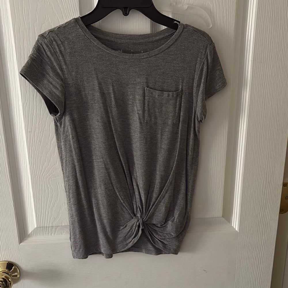 Gray Women's Knot Front Top
